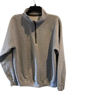 Men’s Kohl brand Large gray Qtr zip good condition
